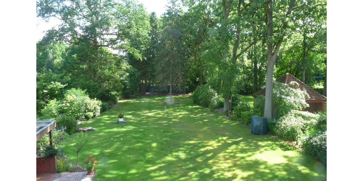 Dachgeschoßwohnung Neumünster - 2 Zimmer, 39 m&sup2;, 365&euro; | Angebot:25305453