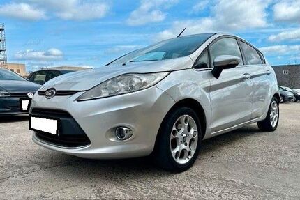 Ford Fiesta 114.911 km 4.299 &euro; Detmold 32758