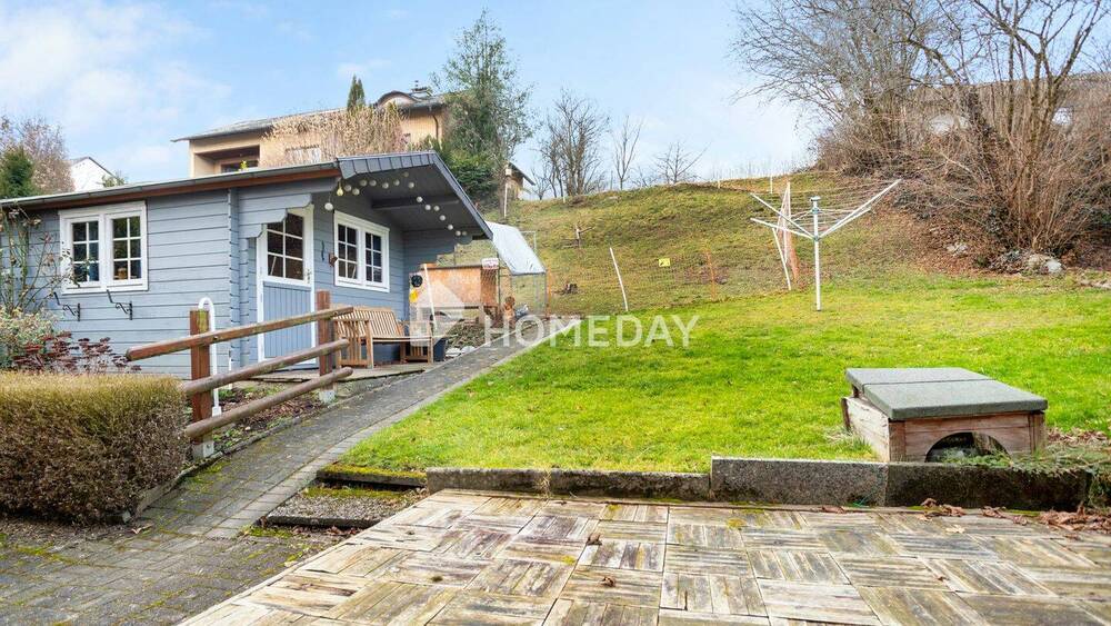 Mehrfamilienhaus, Wohnhaus Meschede Wennemen - 4 Zimmer, 130 m&sup2;, 220.000&euro; | Angebot:25697574