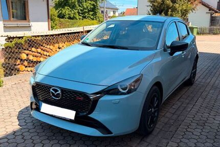 Mazda 2 15.355 km 17.900 &euro; Altmannstein 93336