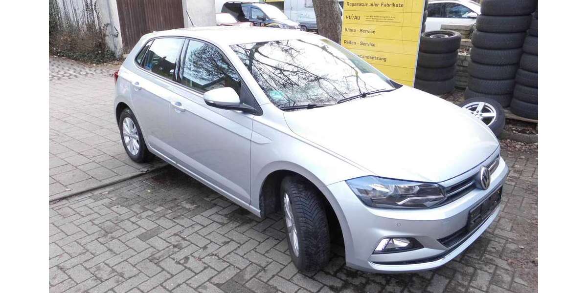 VW Polo 24.000 km 13.500 &euro; Bad Dürrheim 78073