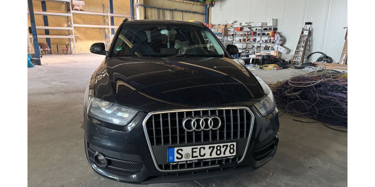 Audi Q3 235.580 km 10.400 &euro; Stuttgart 70372
