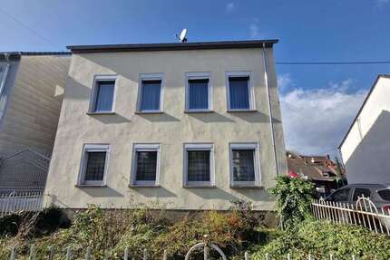 Haus Wadgassen - 6 Zimmer, 100 m&sup2;, 125.000&euro; | Angebot:25601772