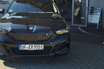 BMW i5 1.101 km 75.799 &euro; Hainburg 63512