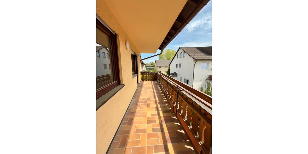 Etagenwohnung Nufringen - 3.5 Zimmer, 102 m&sup2;, 1.190&euro; | Angebot:26131512