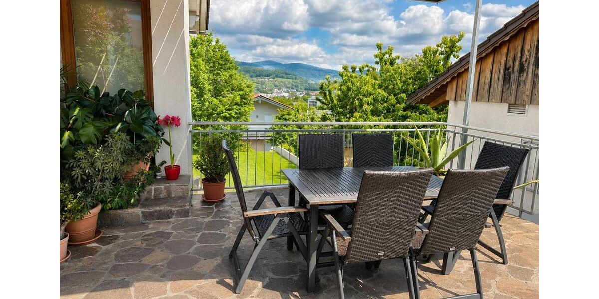 Erdgeschoßwohnung Deggendorf - 4 Zimmer, 125 m&sup2;, 440.000&euro; | Angebot:26493694