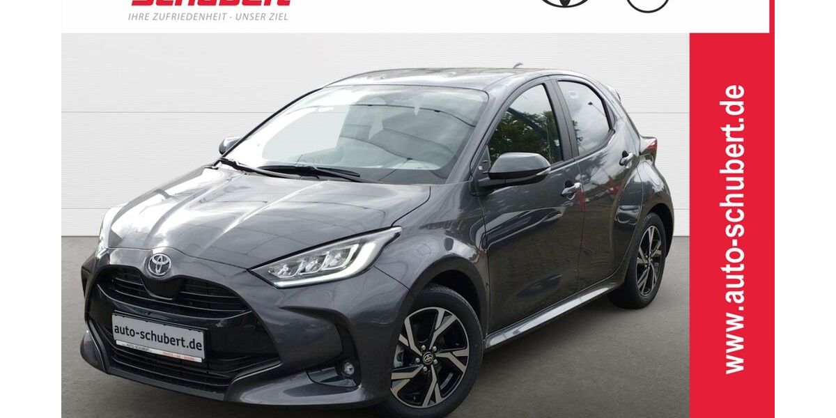 Toyota Yaris 1.600 km 24.890 &euro; Kassel 34125