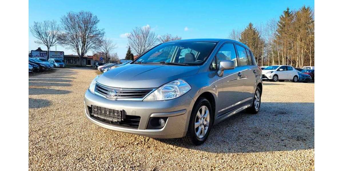 Nissan Tiida 160.213 km 2.280 &euro; Zwickau 08056