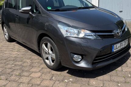Toyota Verso 171.000 km 12.900 &euro; ehingen 89584
