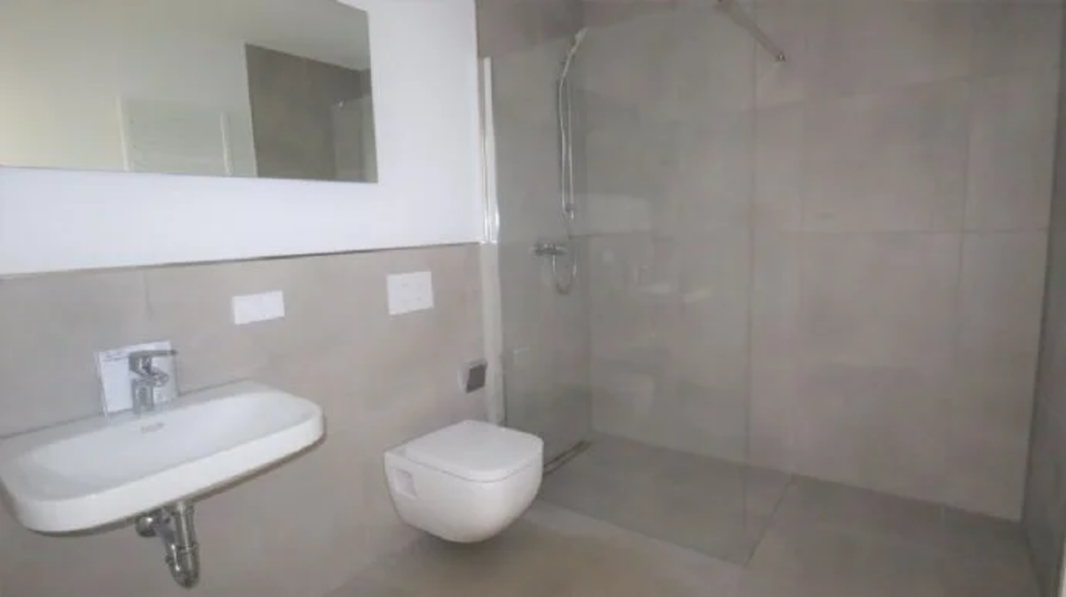 Etagenwohnung Bergisch Gladbach - 2 Zimmer, 53 m&sup2;, 820&euro; | Angebot:24853252