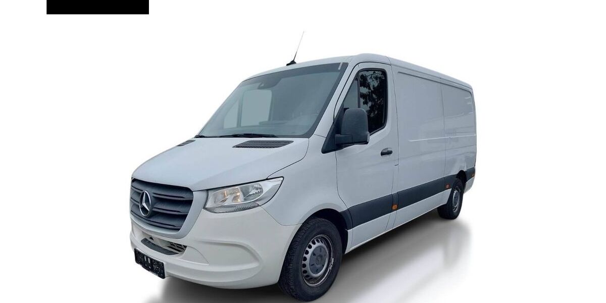Mercedes-Benz Sprinter 210.000 km 17.900 &euro; München 81243