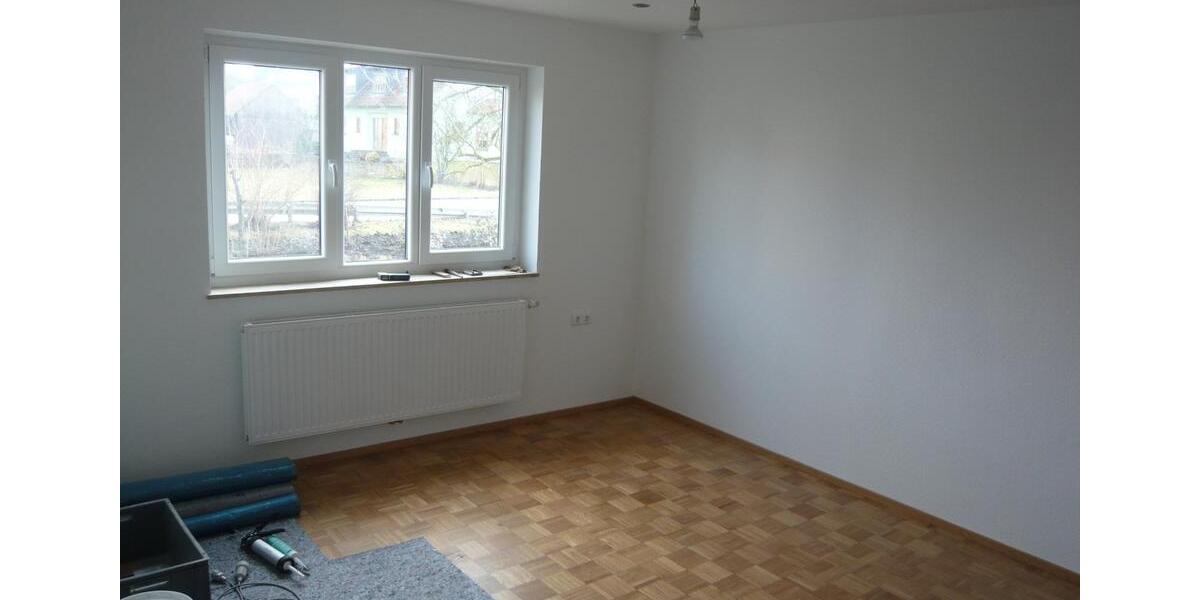 Einfamilienhaus Prosselsheim - 6 Zimmer, 98 m&sup2;, 1.000&euro; | Angebot:25419692