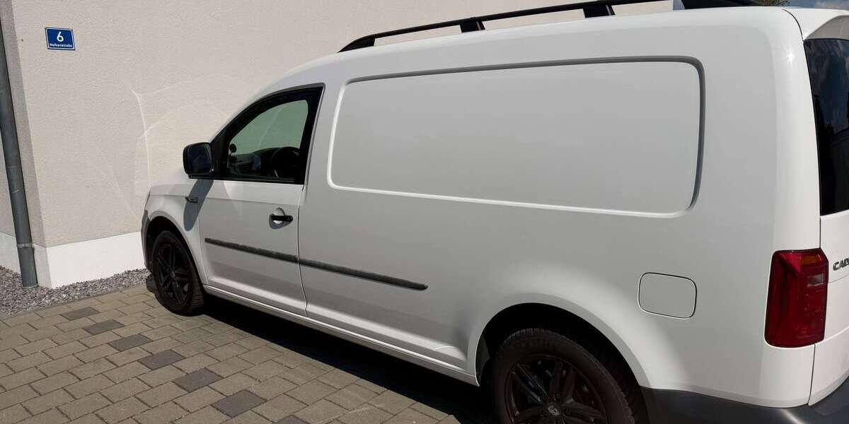 VW Caddy 108.645 km 16.300 &euro; Vohburg a.d.Donau, St 85088