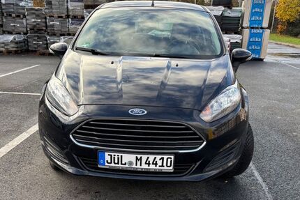 Ford Fiesta 109.200 km 4.900 &euro; Jülich 52428