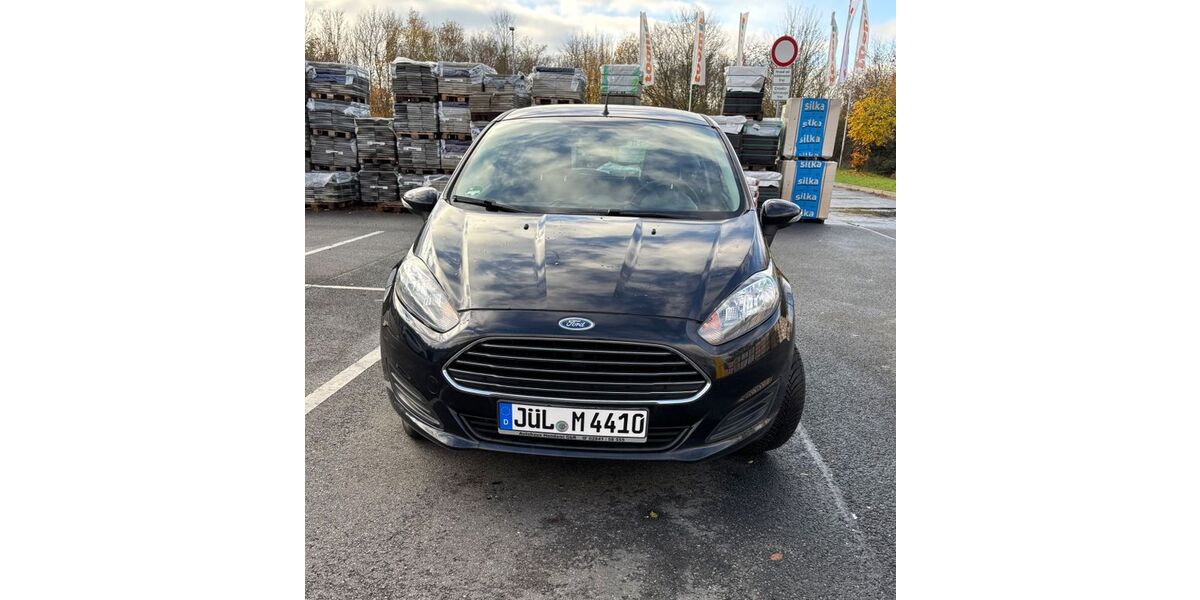 Ford Fiesta 109.200 km 4.900 &euro; Jülich 52428