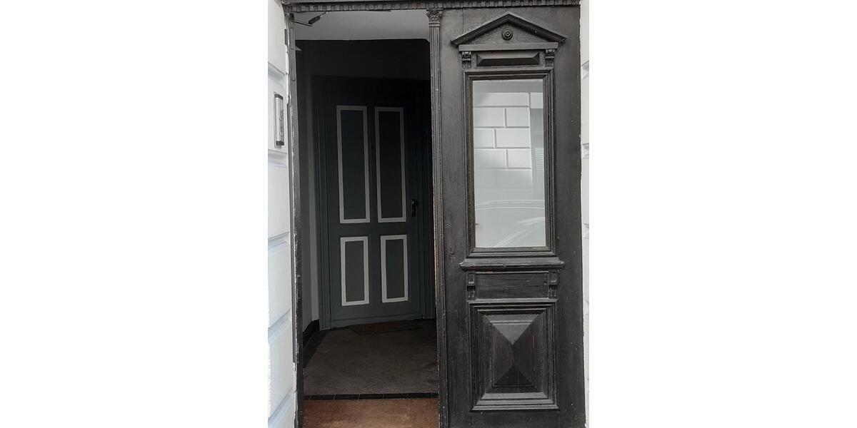 Schmuckstück (Dreifamilienhaus in BH Lehe) 8 zimmer