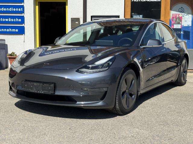 Tesla Model 3 105.900 km 22.990 &euro; Tuttlingen 78532
