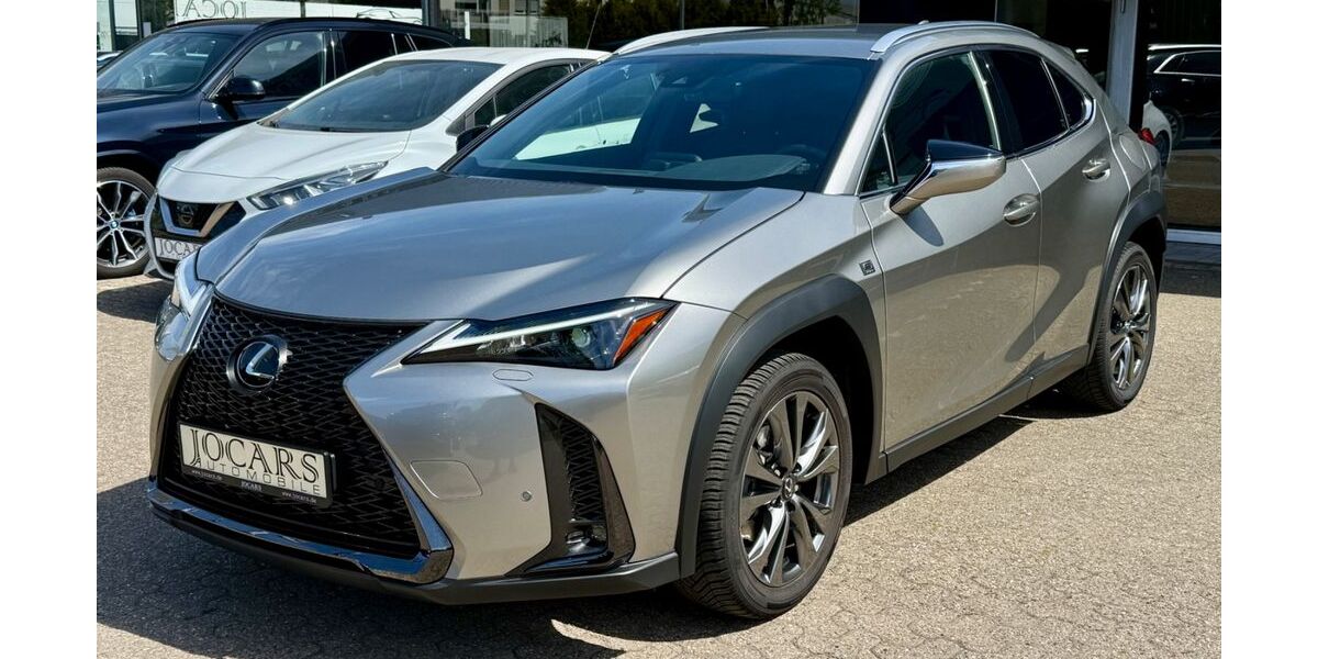 Lexus UX 18.027 km 33.950 &euro; Kamp-Lintfort 47475