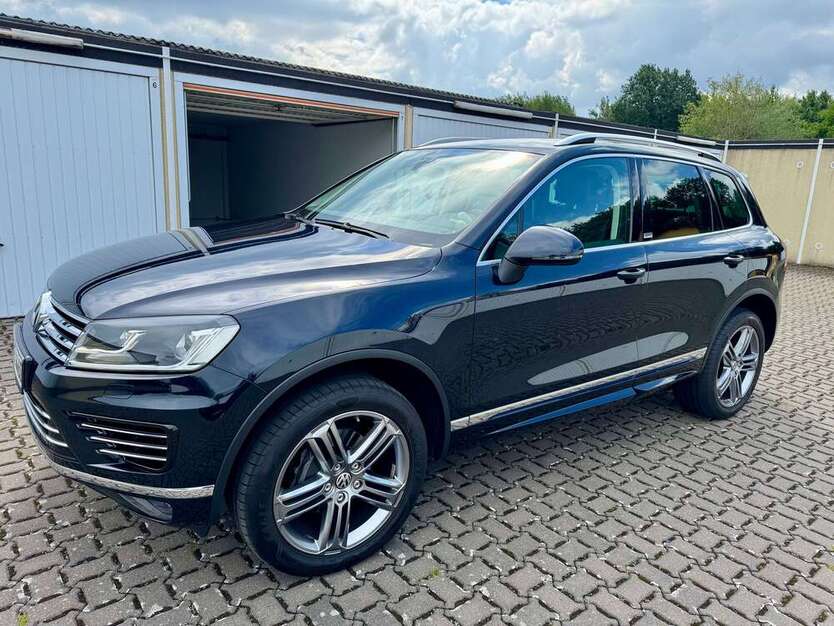 VW Touareg 103.912 km 28.990 € Braunschweig 38108