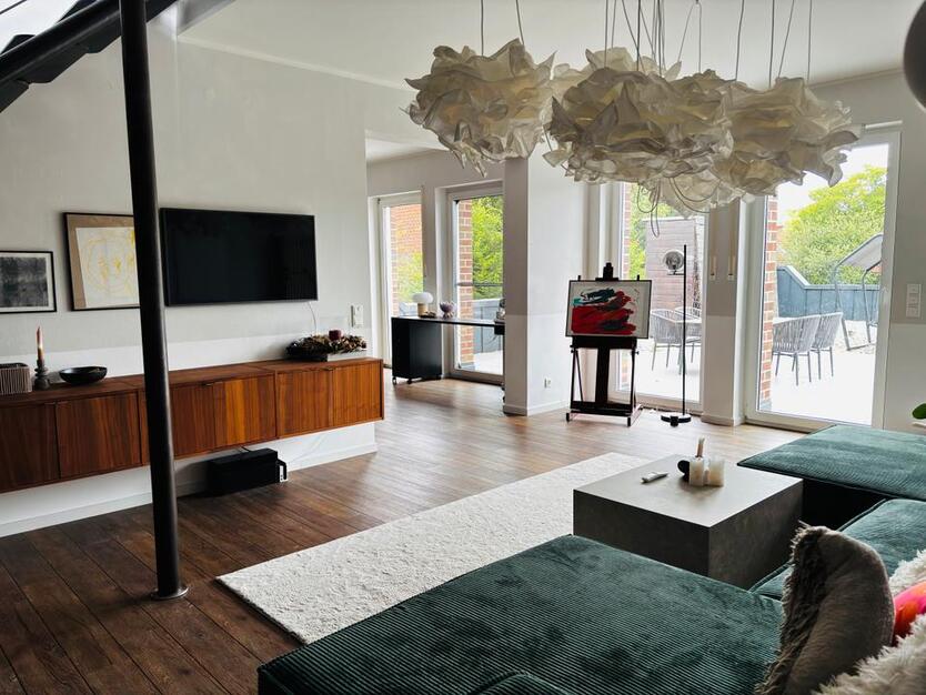 großzügige Maisonette Wohnung mit zwei Dachterrassen