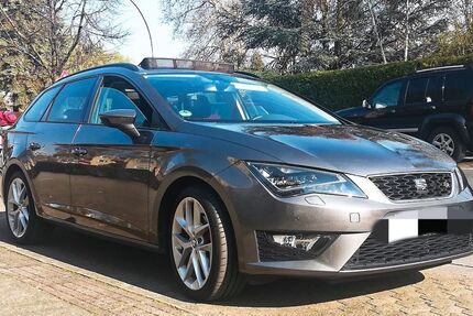 Seat Leon 100.000 km 12.800 € Vechelde 38159