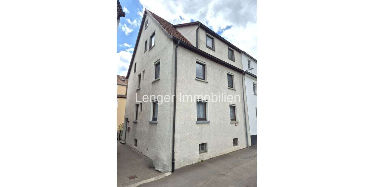 Einfamilienhaus Albstadt - 6 Zimmer, 161 m&sup2;, 139.000&euro; | Angebot:26915685