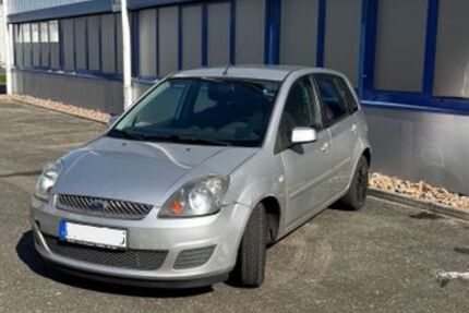 Ford Fiesta 113.470 km 2.900 &euro; Weil am Rhein 79576