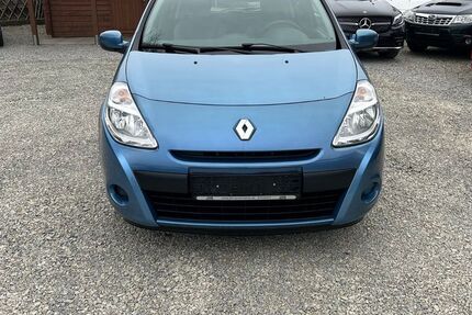 Renault Clio 84.000 km 3.199 &euro; Bardowick 21357