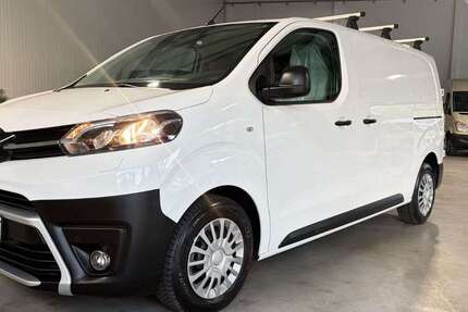 Toyota Proace 32.500 km 19.900 &euro; Gelsenkirchen 45879