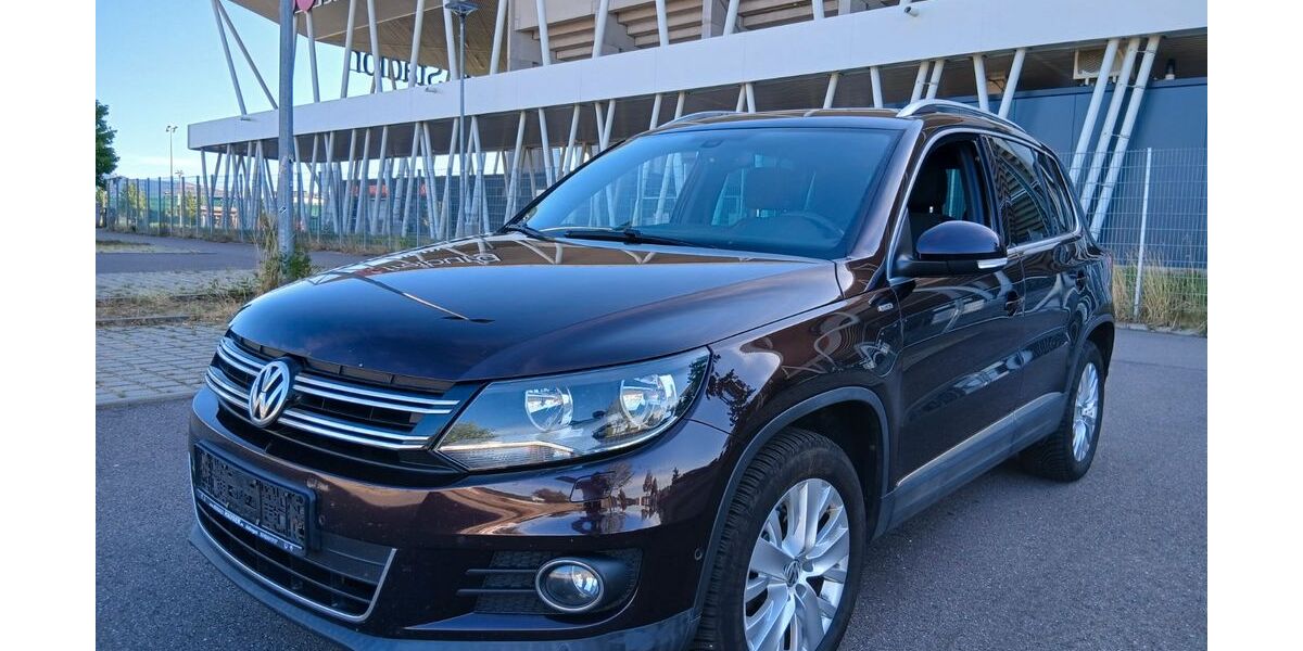 VW Tiguan 261.000 km 7.300 &euro; Freiburg 79108