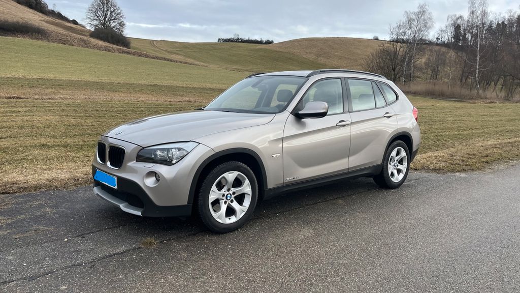 BMW X1 145.000 km 9.990 &euro; Buch am Erlbach 84172