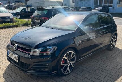 VW Golf 125.000 km 19.500 &euro; Ispringen 75228