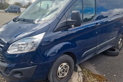 Ford Transit Custom 138.100 km 7.900 &euro; Walldürn 74731