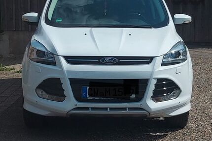Ford Kuga 126.000 km 8.300 &euro; Bad Teinach 75385