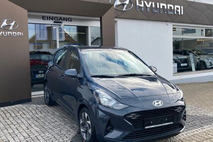 Hyundai i10 3.000 km 16.290 &euro; Emmendingen-Kollmarsreute 79312