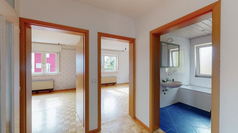 Charmante 3-Zimmer-Hochparterrewohnung mit Balkon, Garage und Gartennutzung in Au am Rhein 3 zimmer