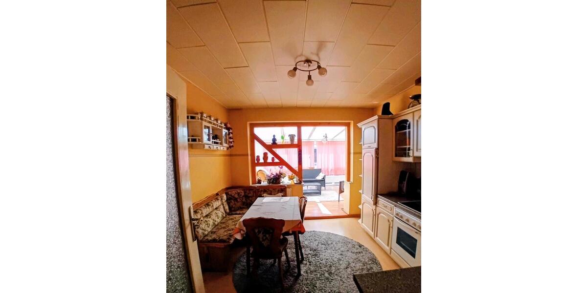 Einfamilienhaus Meyenburg - 8 Zimmer, 117 m&sup2;, 180.000&euro; | Angebot:26804384