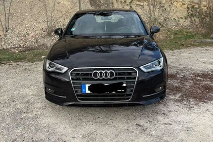 Audi A3 124.000 km 14.500 &euro; Treffurt 99830
