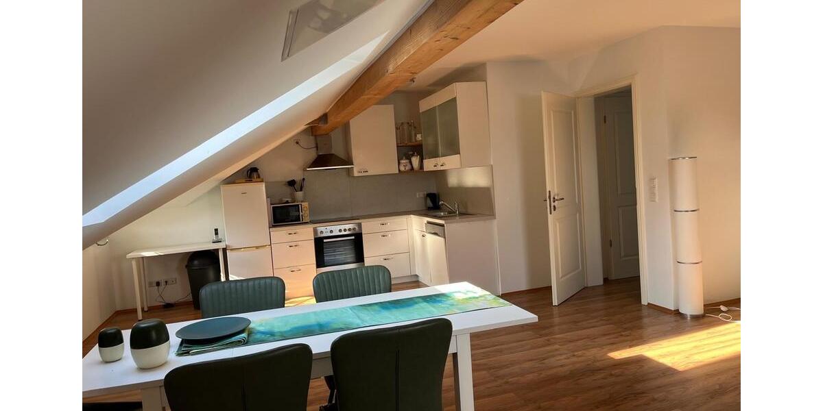 Dachgeschoßwohnung Berlin Neukölln - 2 Zimmer, 75 m&sup2;, 1.450&euro; | Angebot:26316663