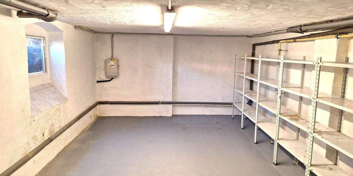 Reihenmittelhaus Forst (Lausitz) Forst-Stadt - 4 Zimmer, 110 m&sup2;, 145.000&euro; | Angebot:24726263