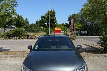Audi A1 108.800 km 12.000 € Berlin 10999