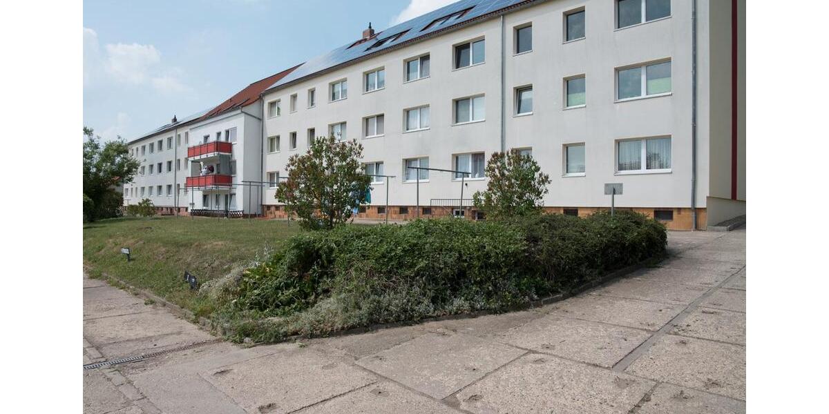 Dachgeschoßwohnung Aschersleben - 1 Zimmer, 34 m&sup2;, 200&euro; | Angebot:26181128