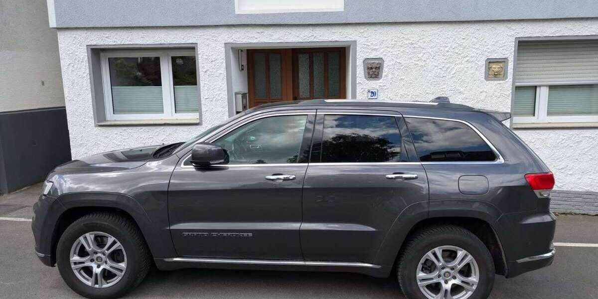 Jeep Grand Cherokee 143.500 km 18.500 &euro; Königswinter 53639