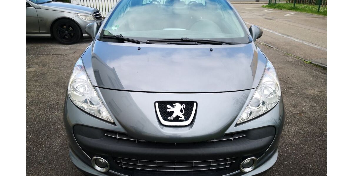 Peugeot 207 156.187 km 2.700 &euro; Manching 85077