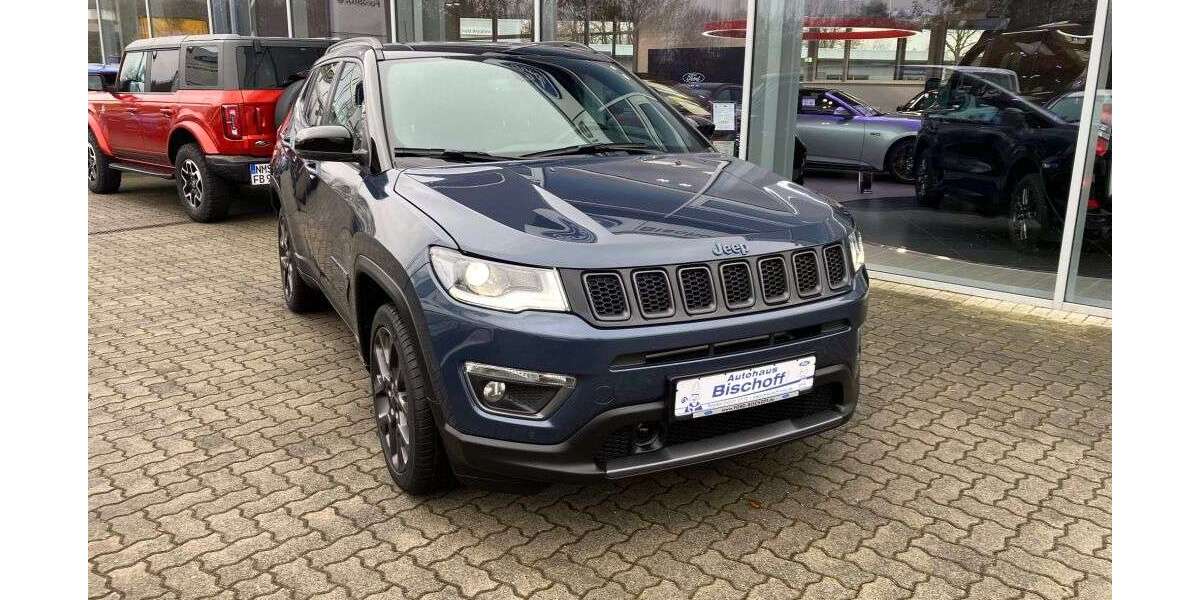 Jeep Compass 62.475 km 18.980 &euro; Neumünster 24539