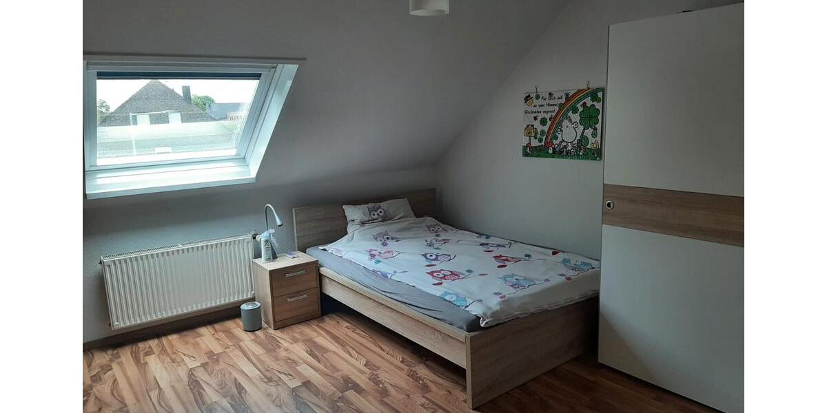 Dachgeschoßwohnung Erkelenz - 3 Zimmer, 76 m&sup2;, 460&euro; | Angebot:26408141