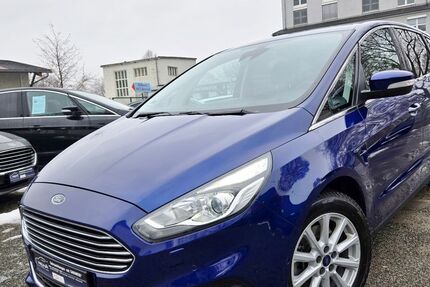 Ford S-Max 148.000 km 12.900 &euro; Dresden 01067