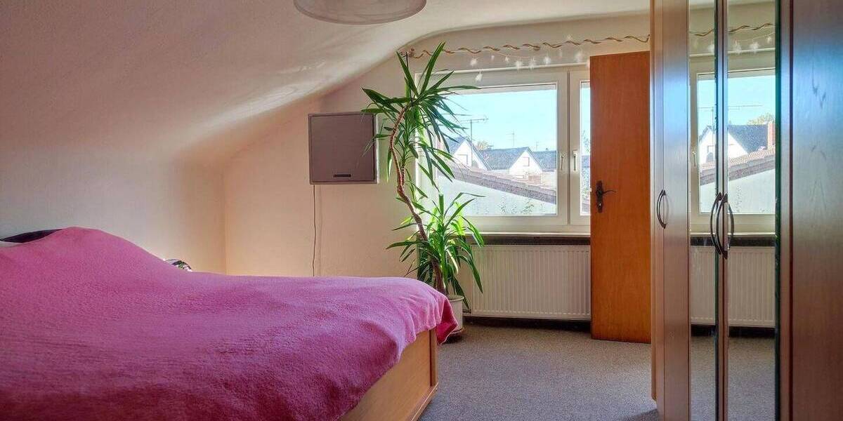 Einfamilienhaus Linkenheim-Hochstetten Linkenheim - 5 Zimmer, 136 m&sup2;, 464.500&euro; | Angebot:25707645