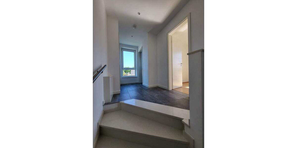 Stylische 3 Zimmer Staffelgeschosswohnung mit zwei schönen Balkonen 3 zimmer