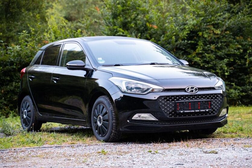 i20